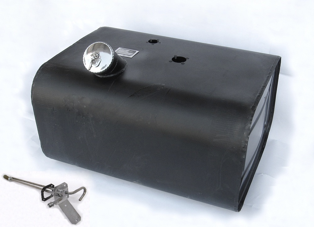 Nádrž paliva 180 l /440x610x790 LIAZ včetně sání