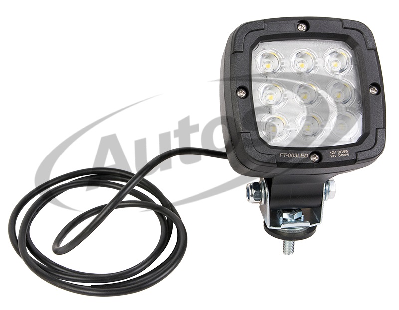 Světlomet pracovní 12V/50V 9xLED 650 lm, pevná montáž, kabel 0,5m
