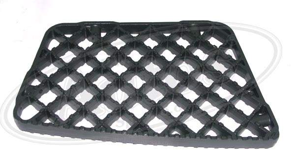 Nášlap schodu kabiny spodní L/P IVECO E.Tech Tector