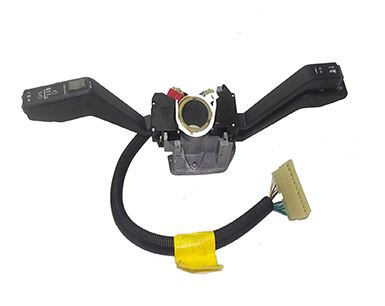 Přepínač sdružený - směr/světlo/ostřik/zvuková signalizace/ stěrače/retardér IVECO