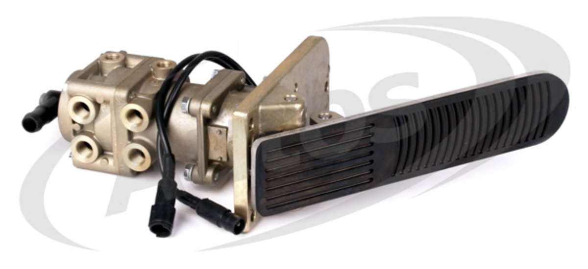 Brzdič pedálový hlavní kompletní SCANIA 94,114,124,144,164/ F,K,N