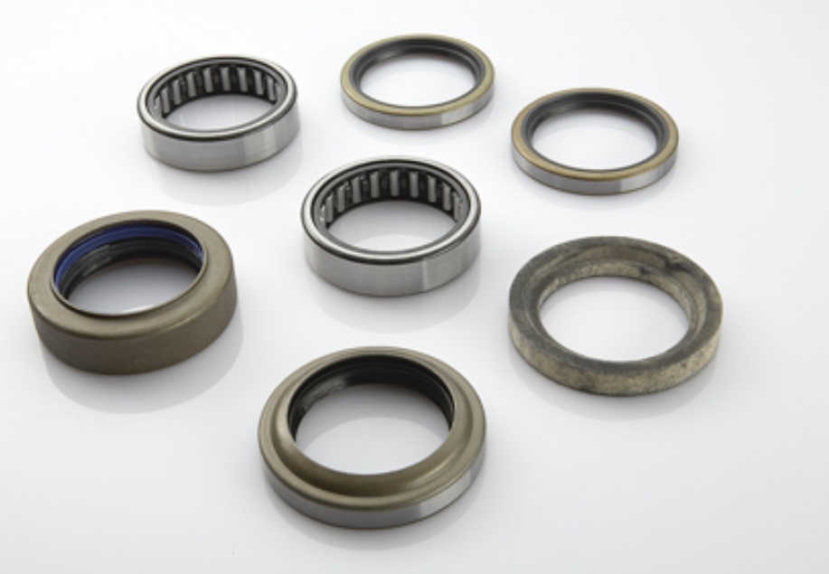 Sada opravárenská hnací hřídele kola MERCEDES Actros, Atego, Axor, NG, SK, Sprinter