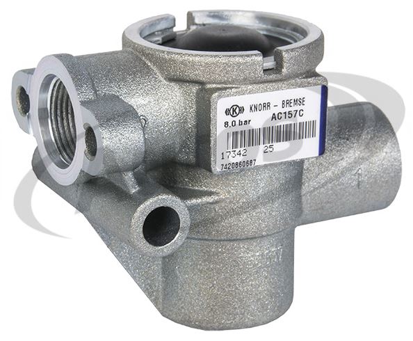 Regulátor tlaku M22x1,5/8bar RVI Magnum