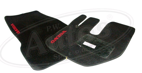 Koberec podlahový textilní dlouhý - sada VOLVO FH 12, FH16 od 1993