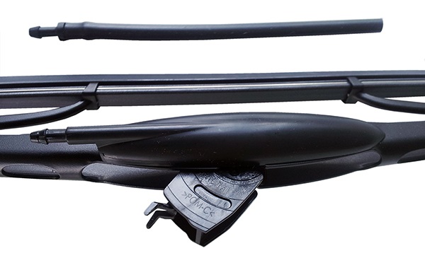 Lišta stěrače 650mm/ 9mm s tryskou RVI Premium, Kerax, VOLVO FE