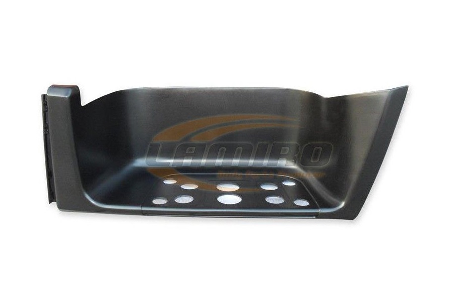 Schod kabiny spodní L VOLVO FL6 od 2002