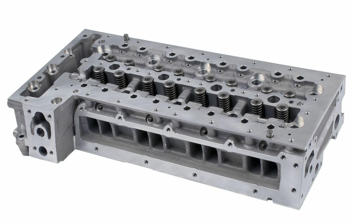 Hlava válců motoru IVECO Daiĺy F1CE0481 Euro 4, CITROEN Jumper II, FIAT Ducato III