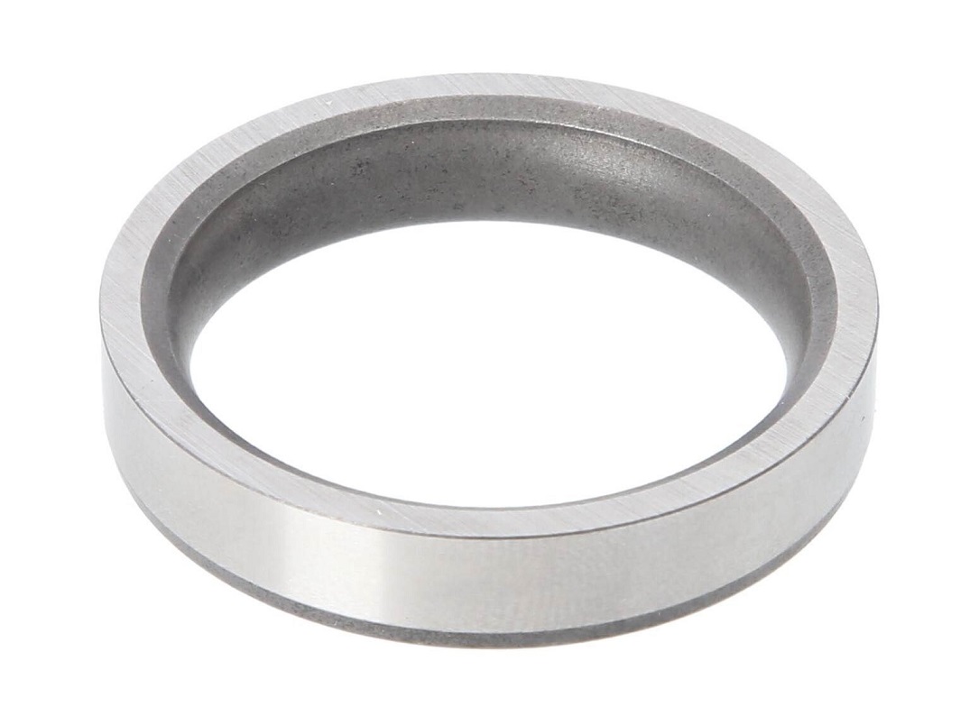 Kroužek sedla sacího ventilu 42,1x32,4x8,1/45° MAN TGA od 04.2000, TGS/TGX od 09.2007