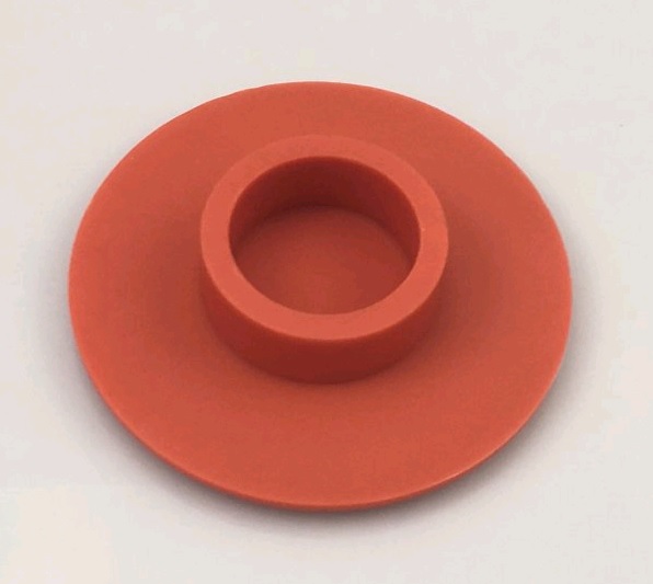 Deska kluzná s uložení zadní podpěry 106x6 červená JCB 3CX, 4CX