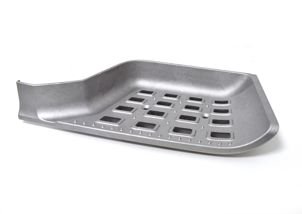 Nášlap schodu kabiny železný P DAF XF106 od 10.2012