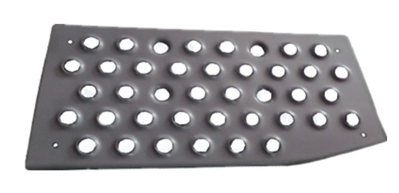 Nášlap schodu kabiny - spodní P MERCEDES Actros Megaspace 2