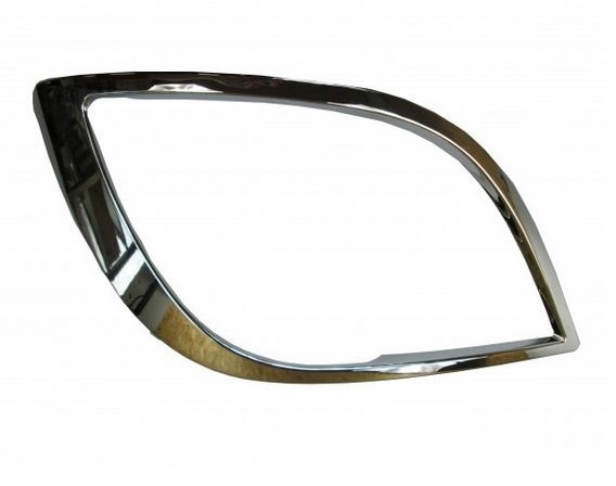 Rámeček hlavního světlometu - chrom P DAF XF106 Euro 6 od 01.2013