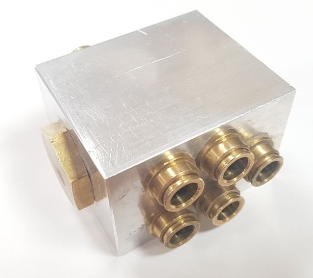 Blok rozváděcí tlaku vzduchu návěsu - 8 portů KNORR