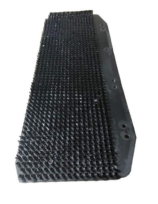 Zástěrka gumová s nápisem SCANIA a rohoží proti rozstřiku / SCANIA L,P,G,R,S/ P,G,R,T