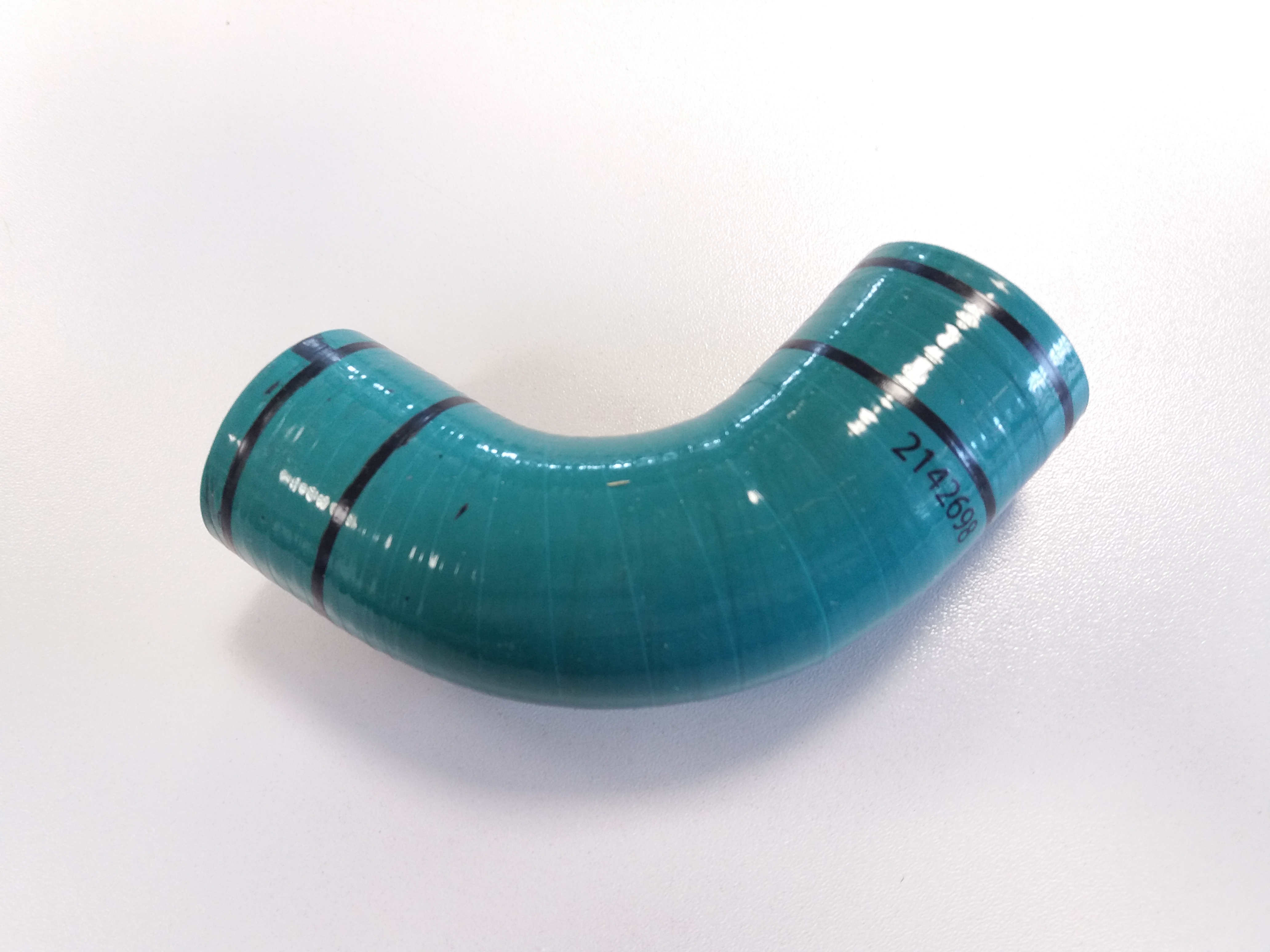 Hadice vodní koleno chladiče EGR SCANIA 94,114,124,144,164 DC 9/ DC 11/ DC-DT 12/ DC 13/ D