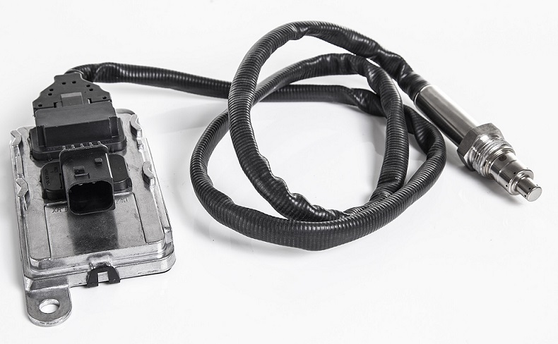 Snímač výfukových plynů NOX před katalyzátor MERCEDES Actros