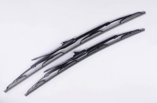 Lišta stěrače 650mm/550mm s tryskou ostřikovače - sada WTW 2622 MERCEDES Vito