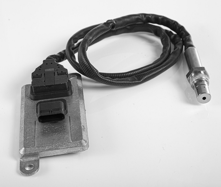 Snímač výfukových plynů NOx 185mm za katalyzátor VECO E.Cargo Tector, Stralis Euro 5