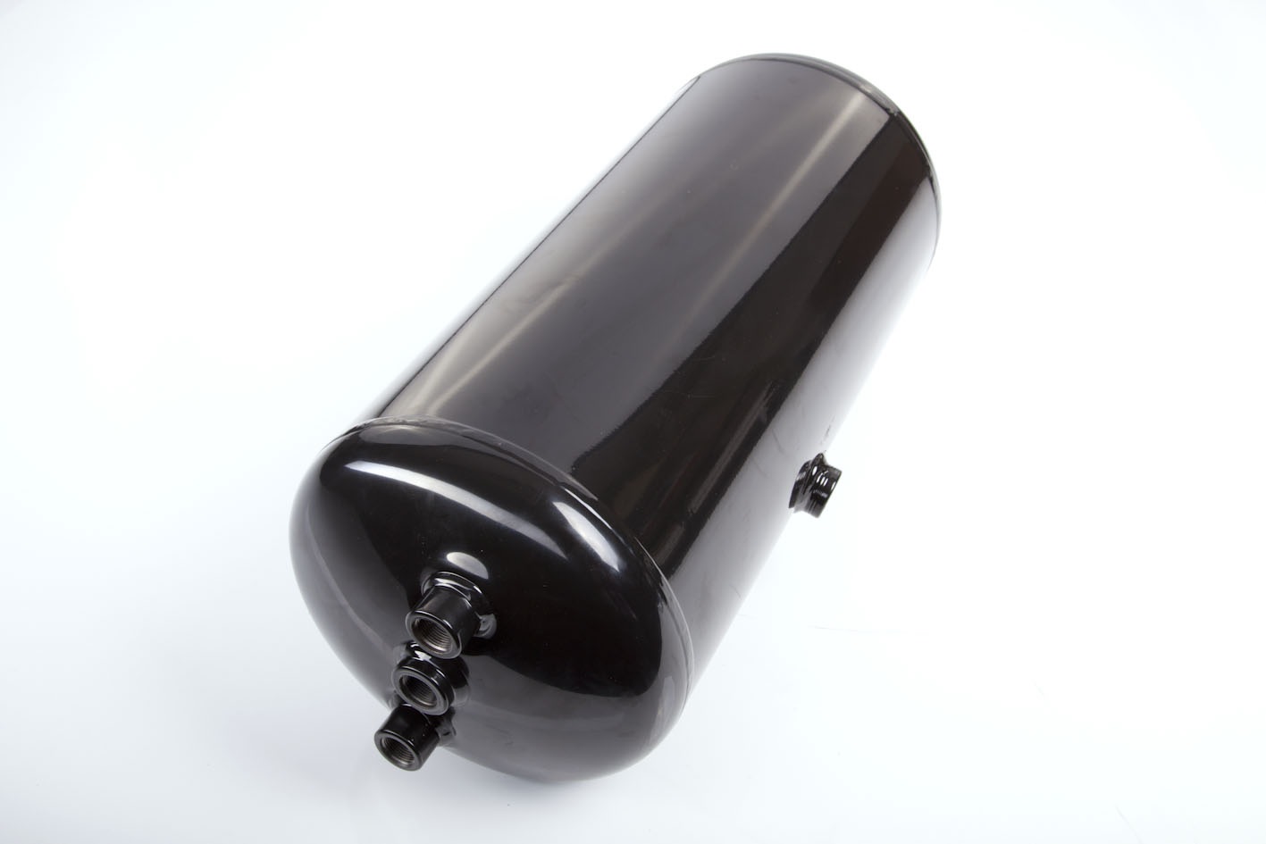 Vzduchojem 25 l / 606,5x246 3+0  4-vývody M22x1,5 MERCEDES Atego, Axor, Actros