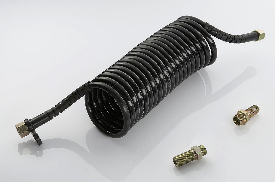 Hadice vzduchová spirálová M18x1,5/M16x1,5 / 4,0-6,4m, černá MAN TGA, TGS, TGX, F/L/E2000