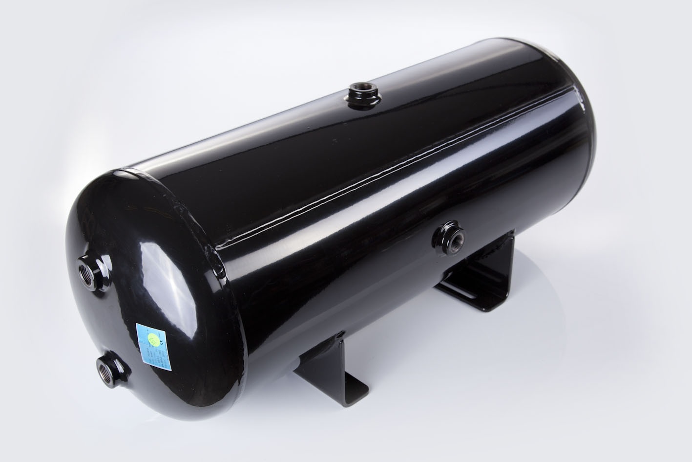 Vzduchojem 60 l / 888x310 12,5bar 6-vývodů s držákem