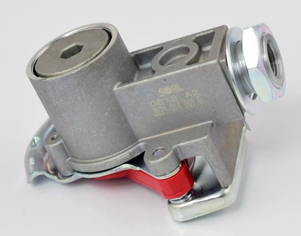 Hlavice spojovací M16x1,5 EURO červená s filtrem