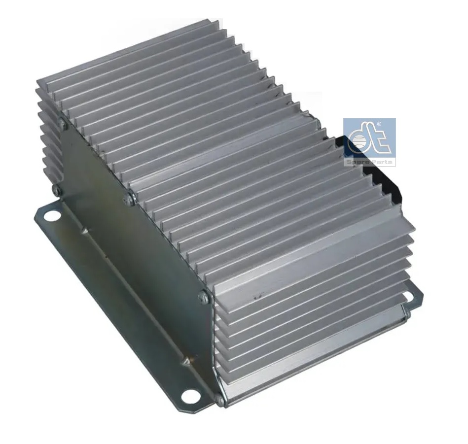 Měnič napětí vstup 24V/ výstup 12V/ 20,50A / 147x110x55 IVECO Stralis,S-Way,T-Way,X-Way