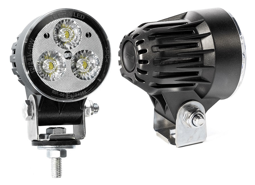 Světlomet pracovní 12V/32V 3xLED 11W/1200 lm - soustředěný světelný kužel, kabel 1,5m