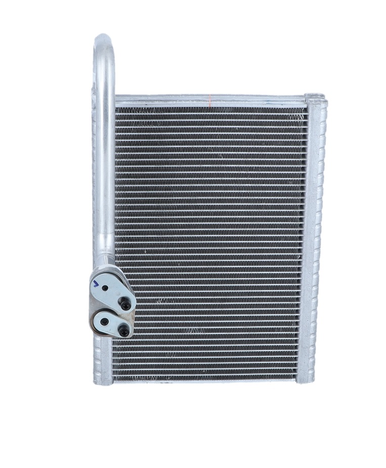 Výparník klimatizace 186x295x38 RVI série T, VOLVO FH II 10.8D/12.8D od 01.2012
