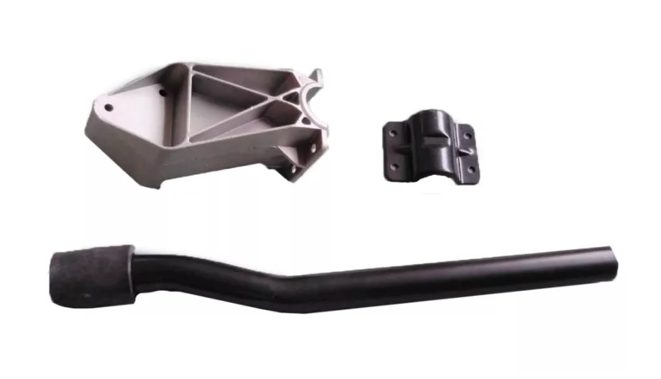 Držák blatníku ZN L/P  DAF CF85//95/XF//XF/95//XF105//XF106