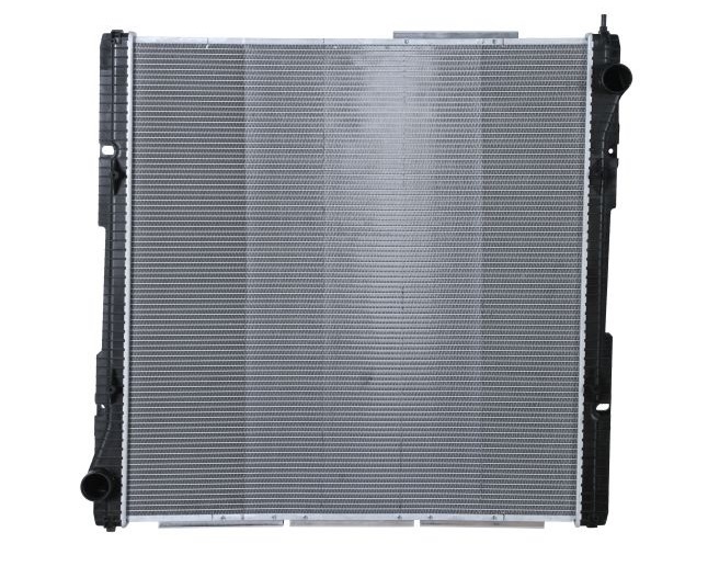 Chladič vody 859x910x40 bez rámu SCANIA P,G,R,T DC09.108-DT12.18 od 03.2004