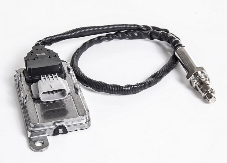 Snímač výfukových plynů NOx před katalyzátorem RVI, VOLVO Euro 6