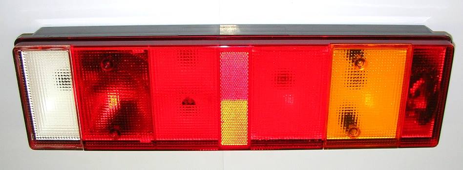 Svítilna zadní 7-dílná L/P IVECO, MAN 