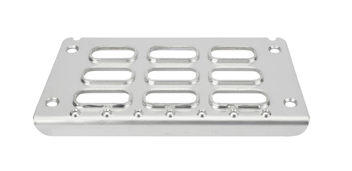 Nášlap schodu kabiny středový VOLVO FH12 do 2001, FH16 do 2003